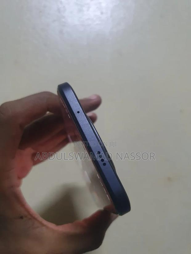 Xiaomi Redmi Note 15 Pro+ 256 GB Black - thumbnail 4