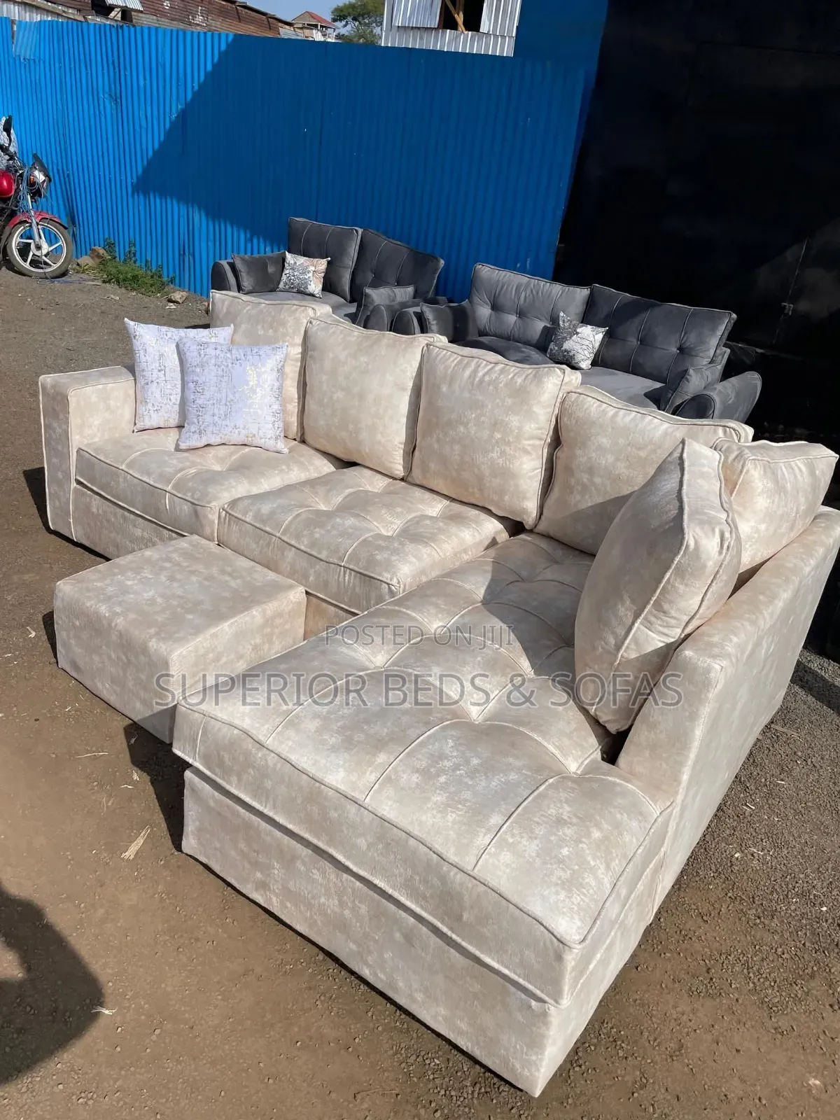 Cream L-Shaped/Corner Seat