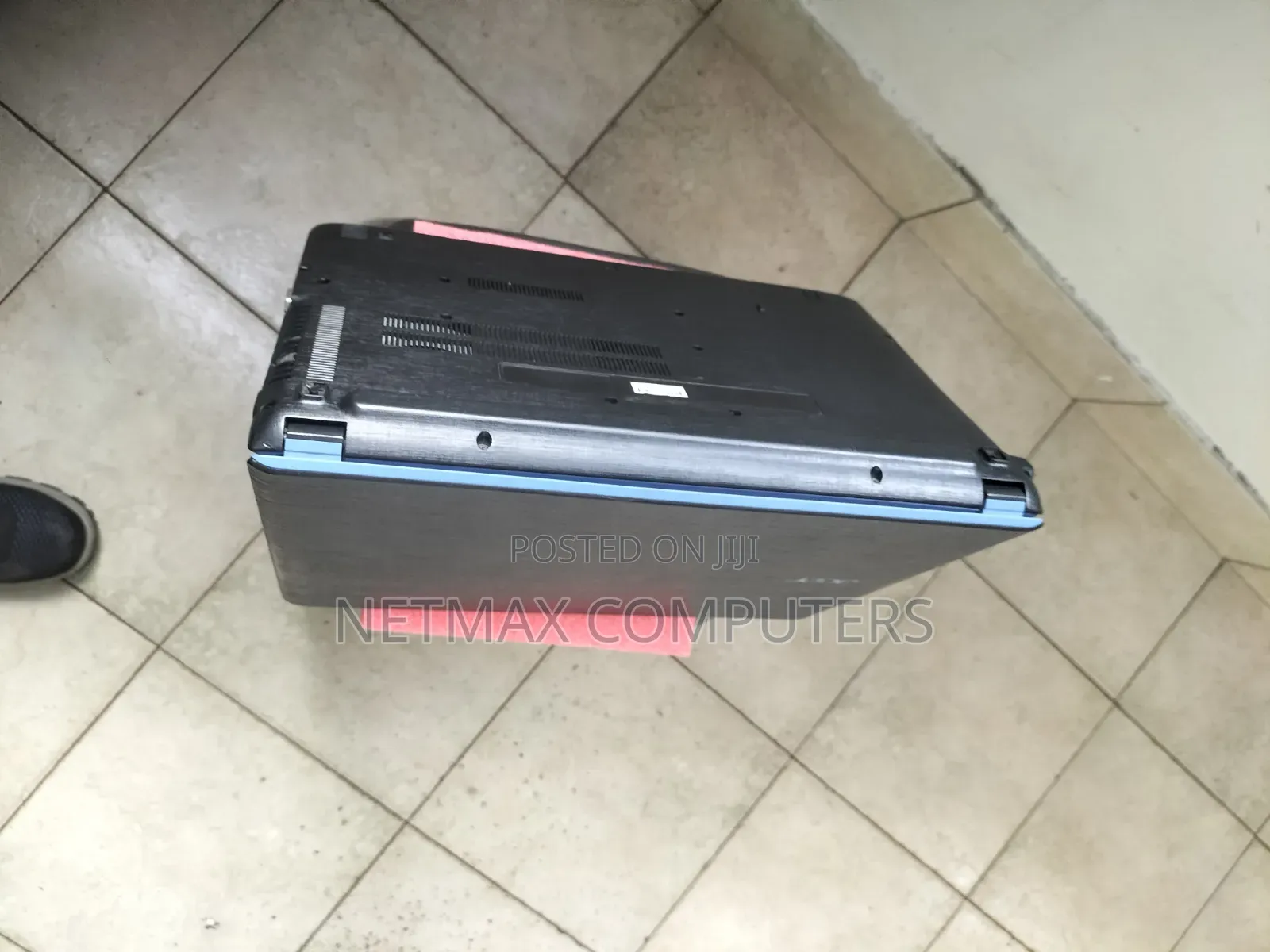 Laptop Acer Aspire E5-473 8GB Intel Core i3 HDD 500GB