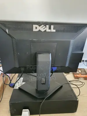 Desktop Computer Dell 8GB Intel Core 7 HDD 512GB