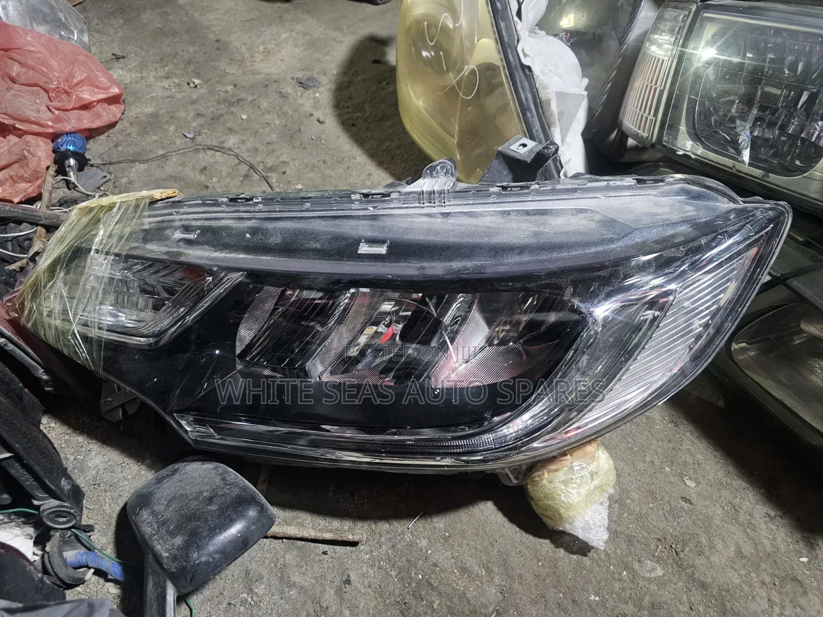Honda Fit 2018 Headlight