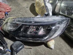 Honda Fit 2018 Headlight