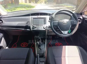 Toyota Corolla Fielder 2016 Silver