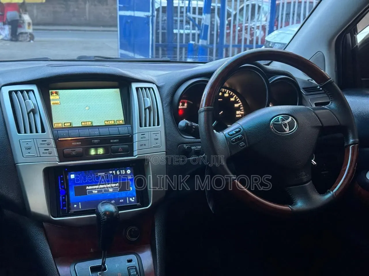 Toyota Harrier 2.4 2005 Black