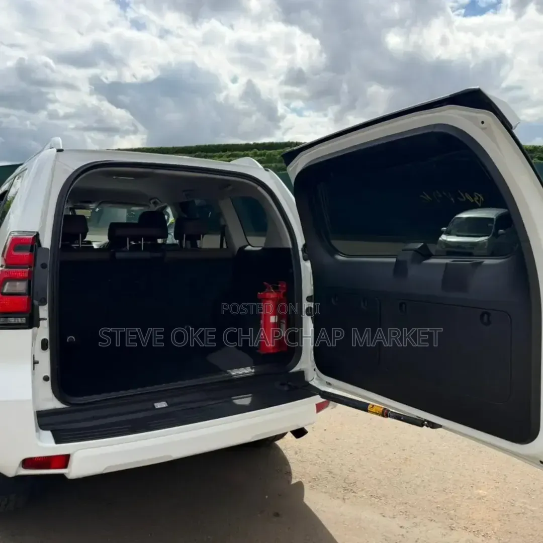 Toyota Land Cruiser Prado 2020 Ivory