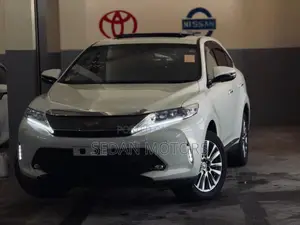 Toyota Harrier 2020 Beige