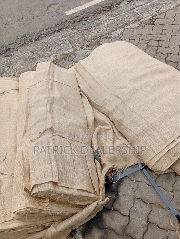 11oz Hessian Cloth