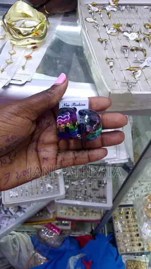 Aesthetic Earpieces