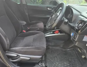 Toyota Axio 2018