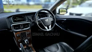 Volvo V40 2015 White