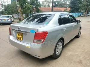 Toyota Axio 2013 Silver