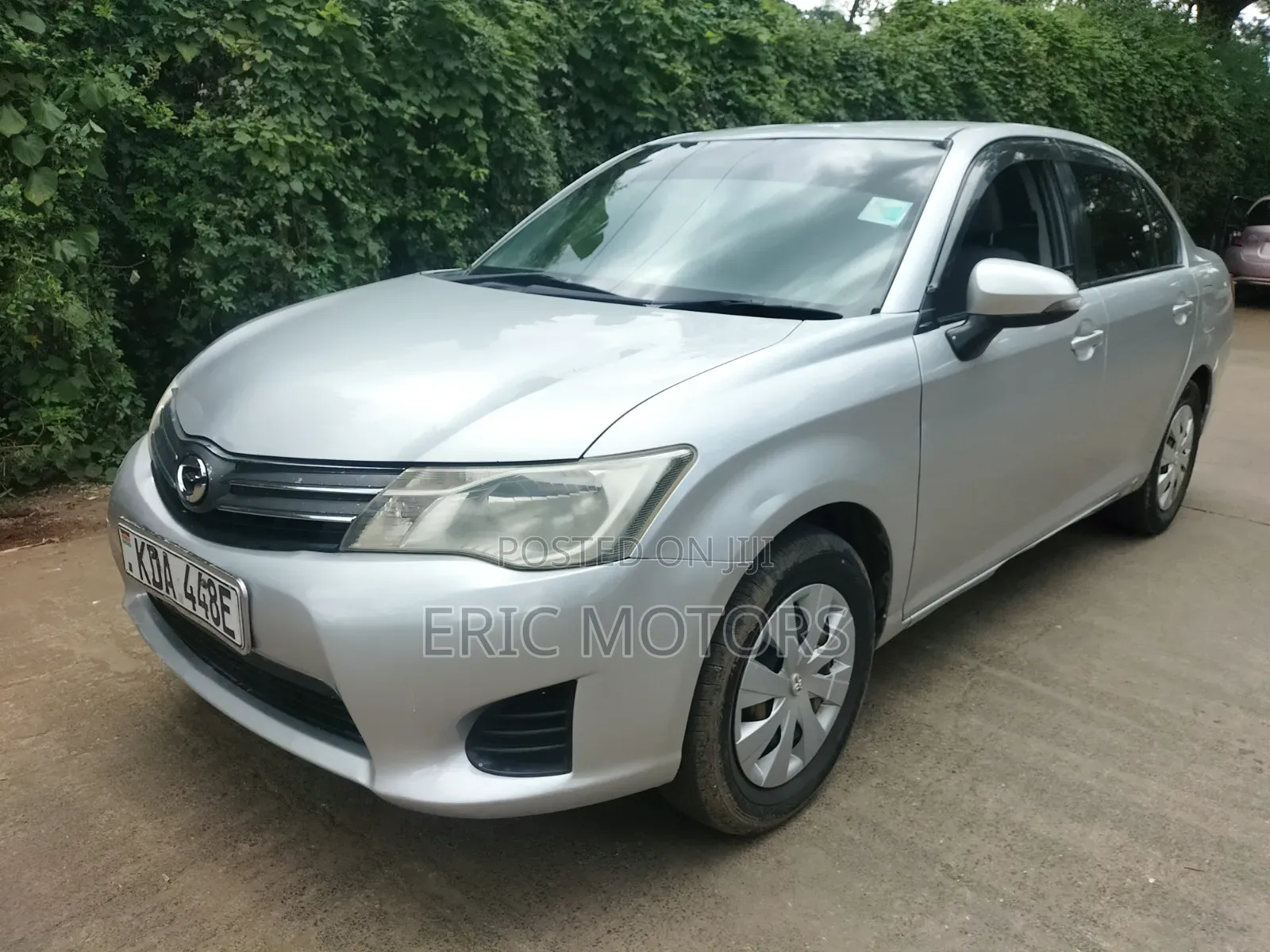 Toyota Axio 2013 Silver