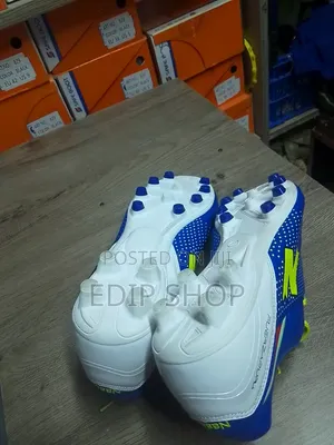 Original Flyknit Football Boots