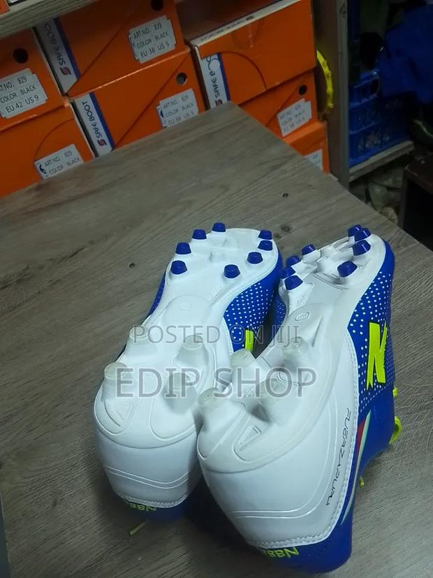 Original Flyknit Football Boots - thumbnail 2
