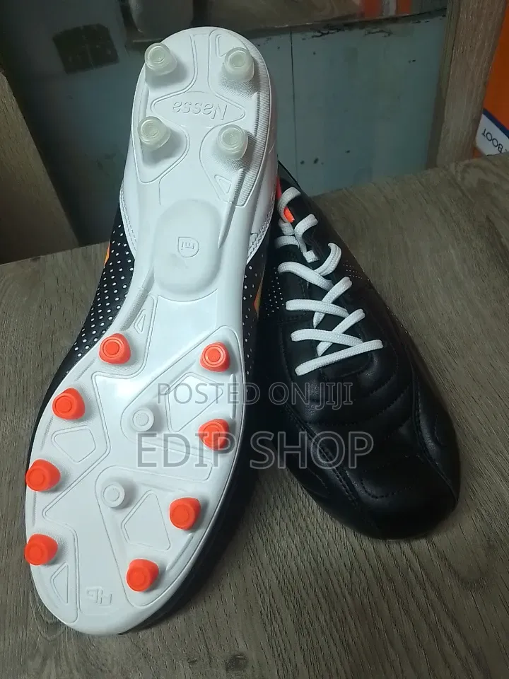 Original Flyknit Football Boots