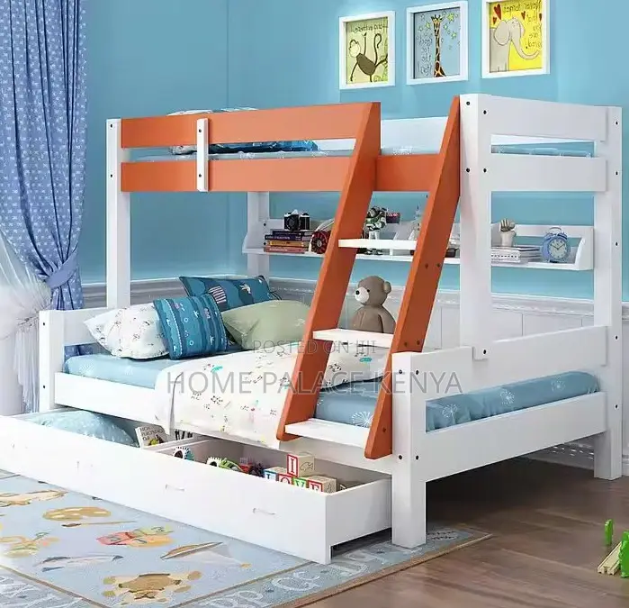 Bunk Bed: Space-Saving Bunk Bed With Strong Wooden Frame and Storage