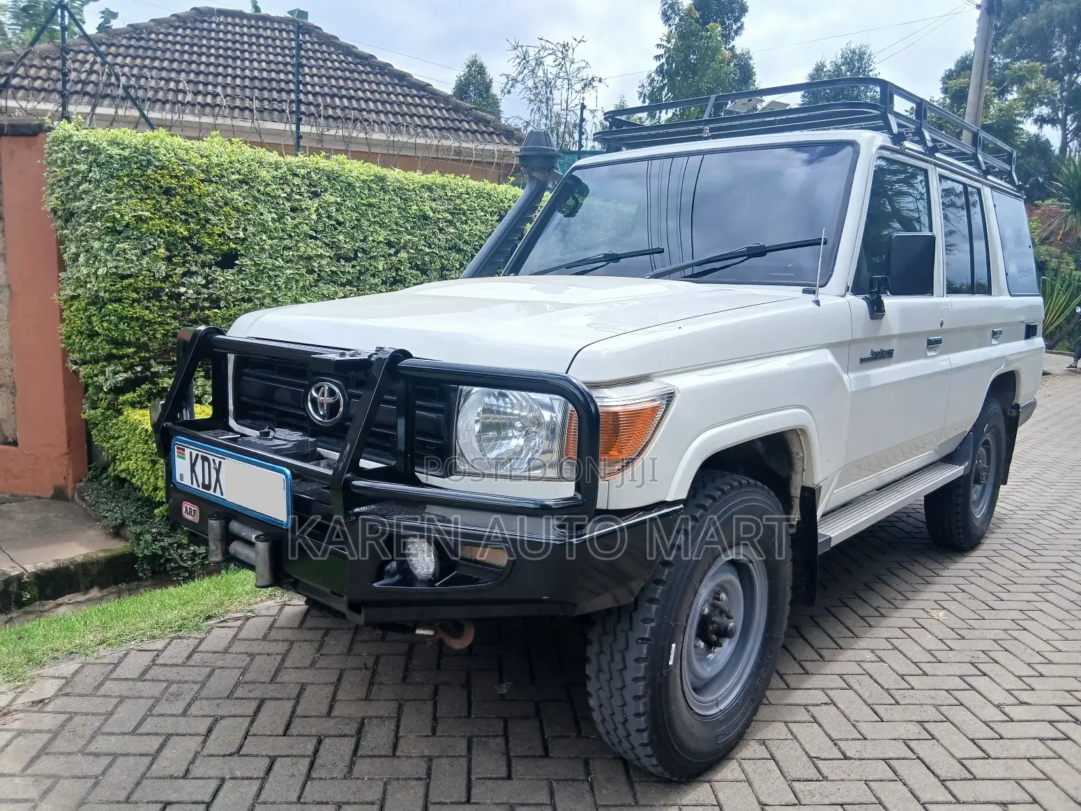 Toyota Land Cruiser 76 Series 2019 White