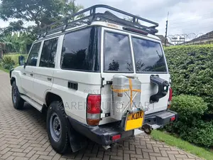 Toyota Land Cruiser 76 Series 2019 White
