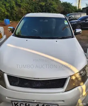 Mitsubishi Outlander 2004 White