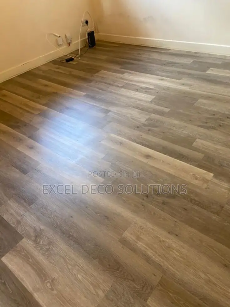 Luxury Vinyl Tile Flooring – Premium Wood Look Floor Finish