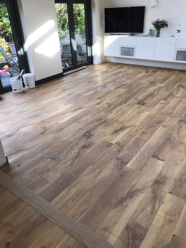 Luxury Vinyl Tile Flooring – Durable Wood Look Flooring