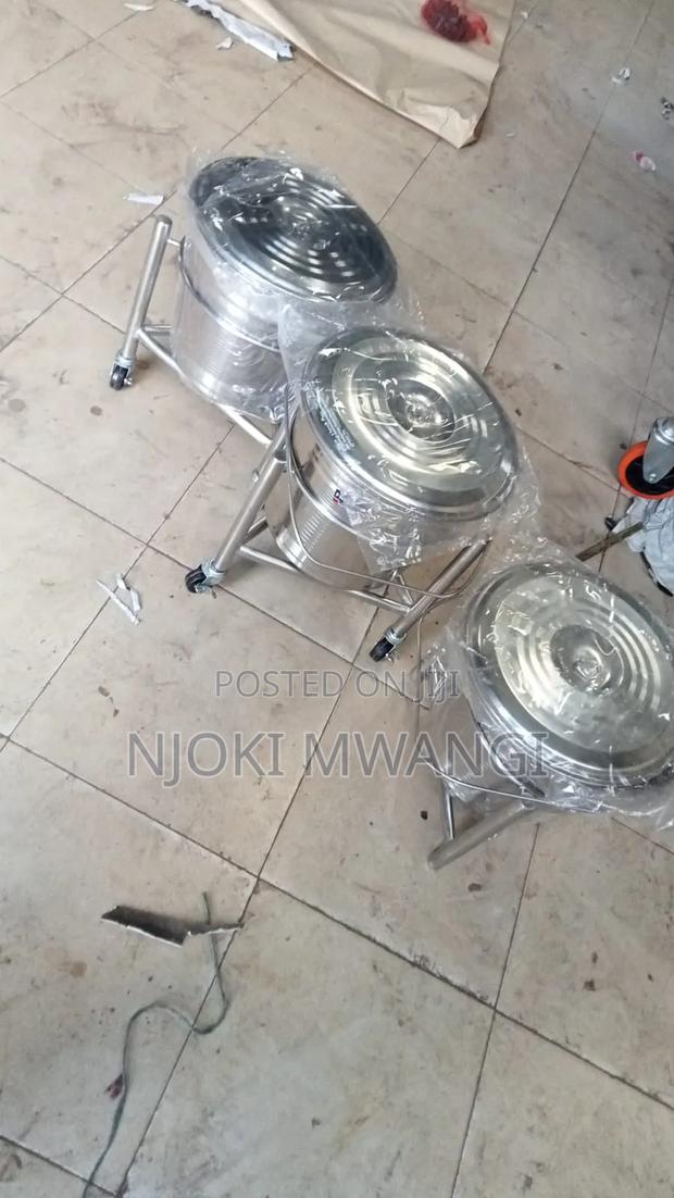 Kick Bucket With Lid