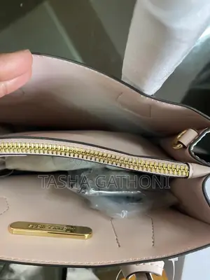 Original Michael Kors Classy Cute Handbag