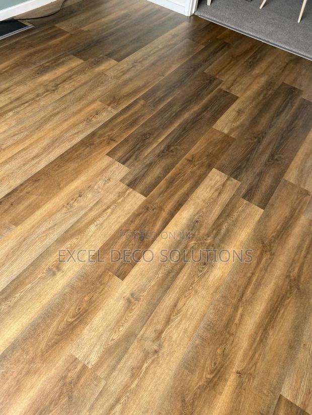 Luxury Vinyl Tile Flooring – The Smart Alternative to Hardwood