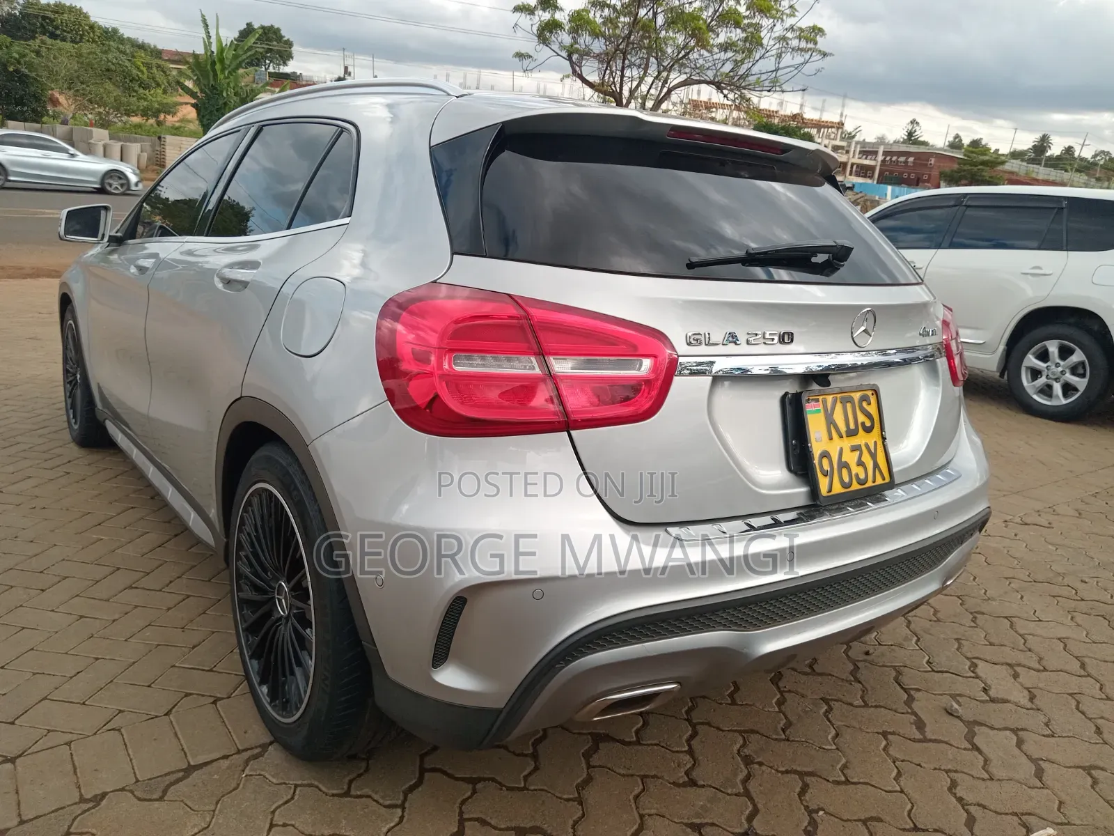 Mercedes-Benz GLA 250 2017 Silver