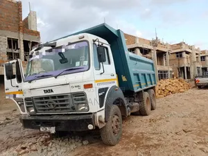 Tata Tipper