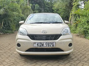 Toyota Passo 2018 Brown