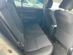 Toyota Corolla Fielder 2018 Silver