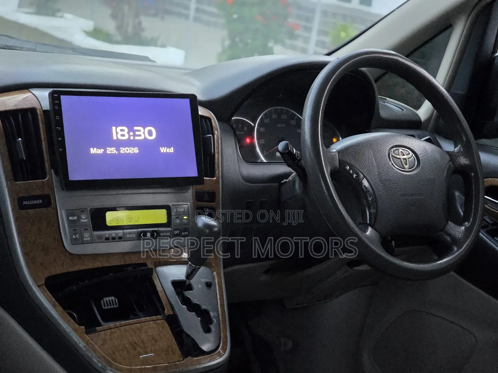 Toyota Alphard 2005 Silver