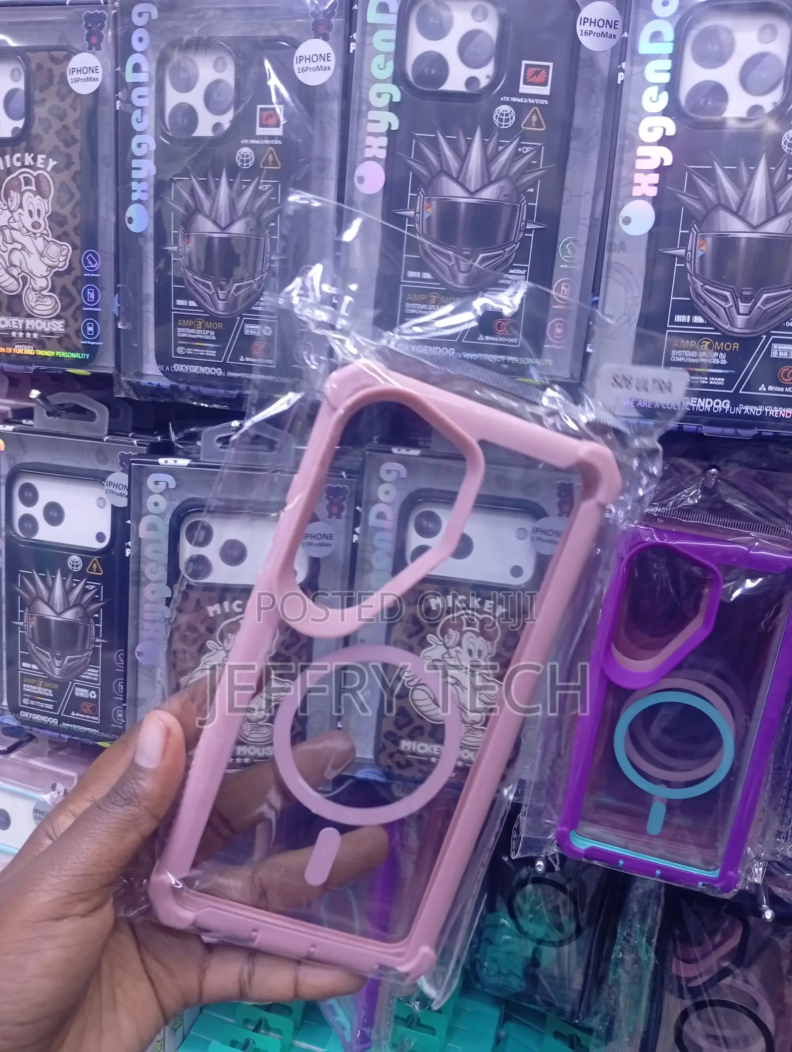 $26 Ultra Prominent Pink Bumpers and a Built-in Magsafe Ring Cover