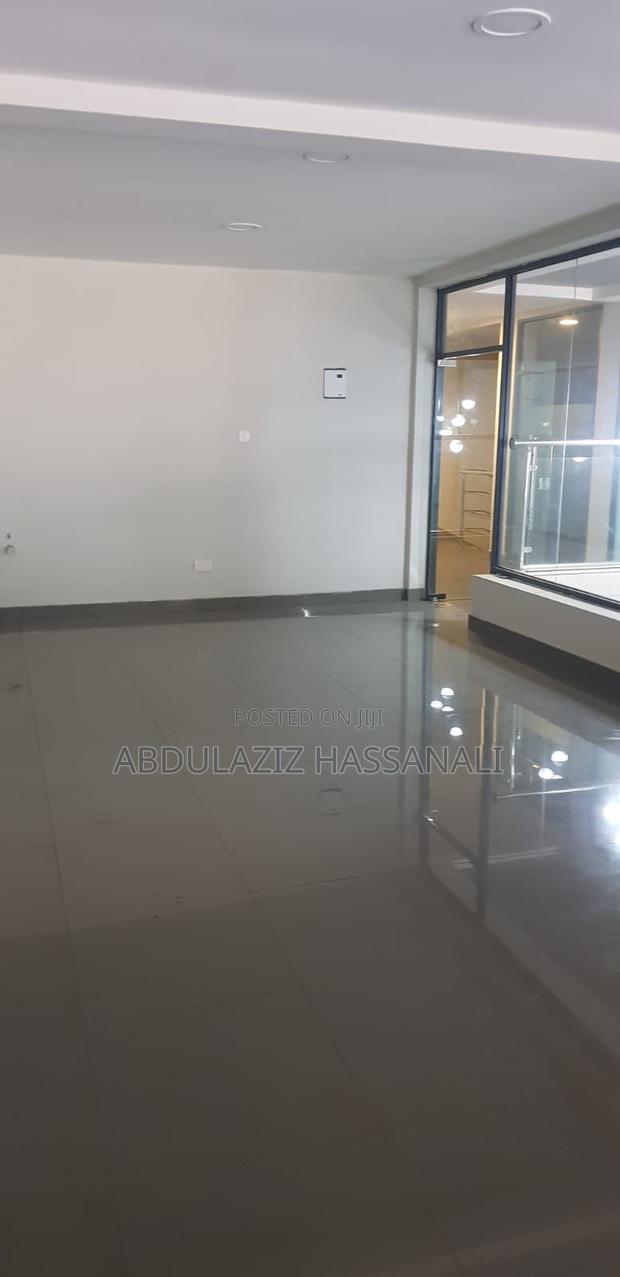 Commercial Space to Rent - main view