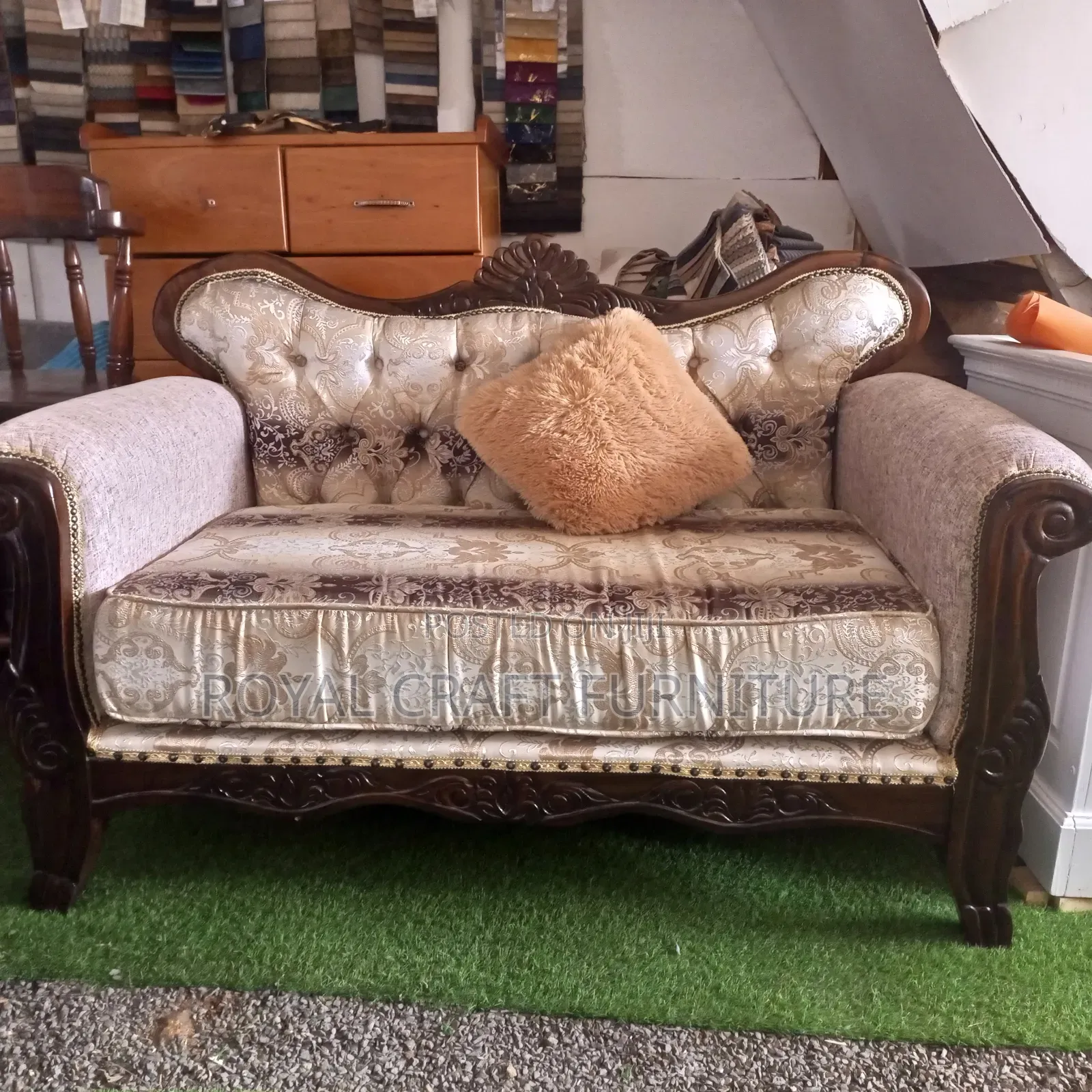 Antique Royal 7-Seater Chesterfield Sofa Set