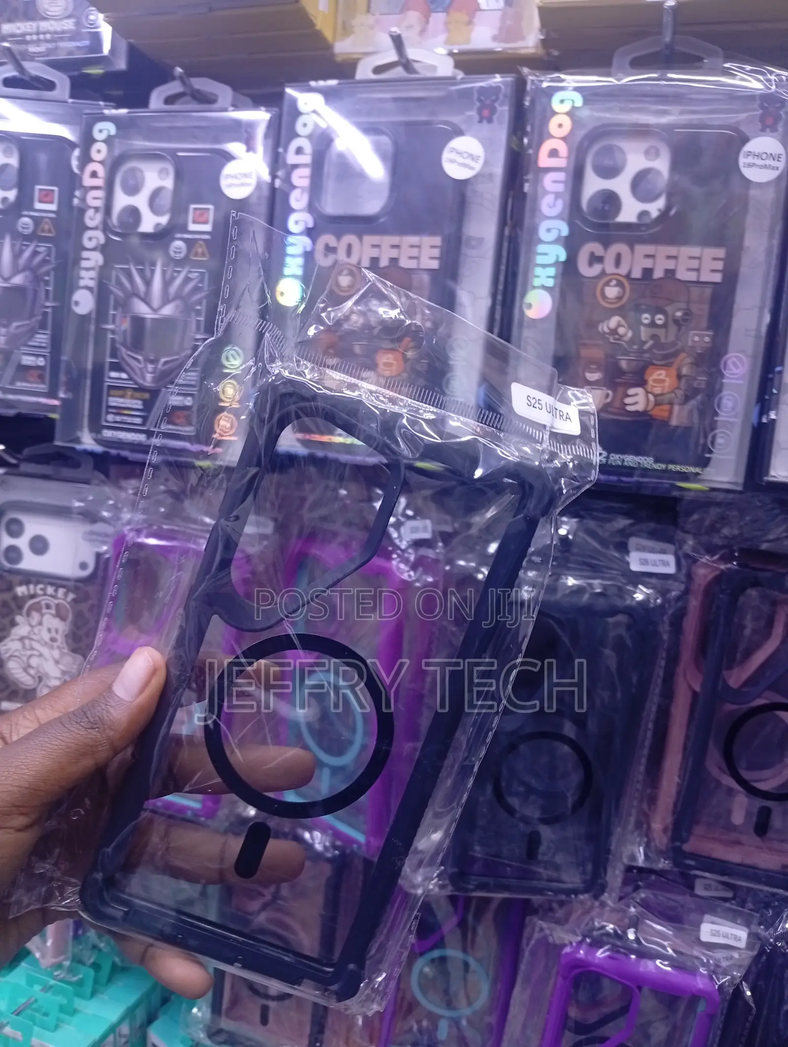 Samsung Galaxy S24 Ultra Secure Wireless Charging Cover