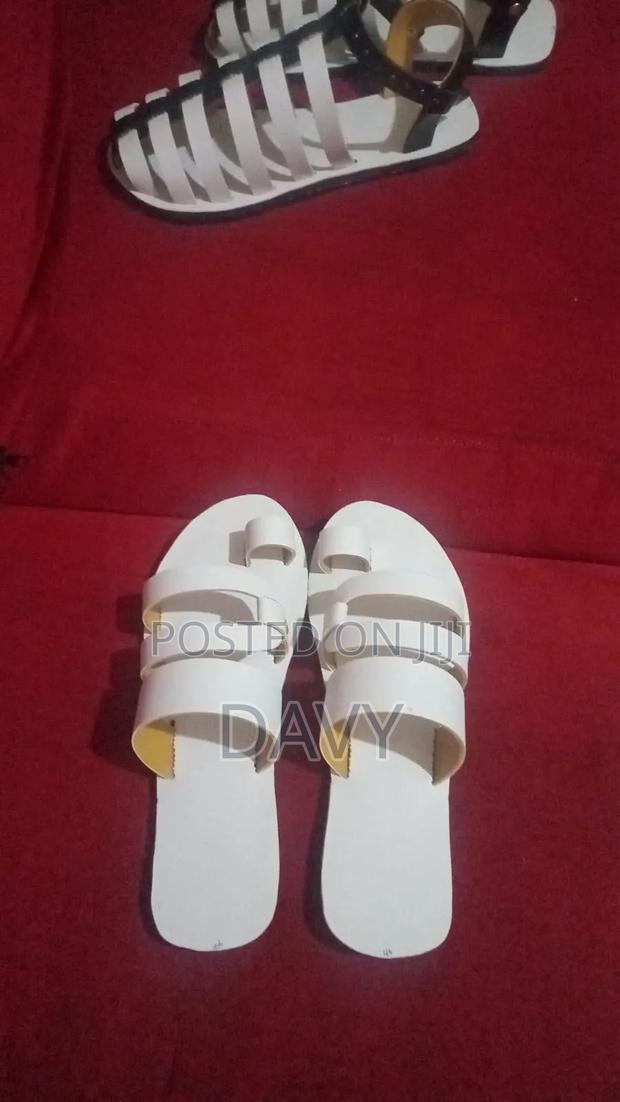 Ladies Sandals - thumbnail 3
