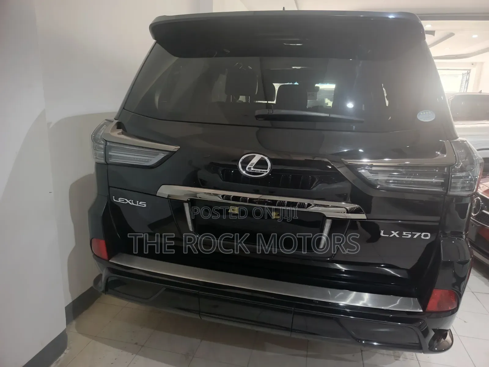 Lexus LX 570 (5 seats) AWD 2019 Black