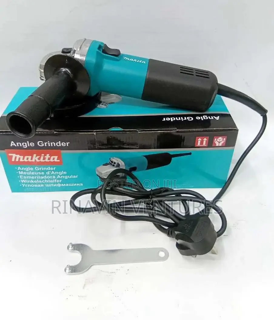 Makita 4.5-Inch (115mm) Angle Grinder