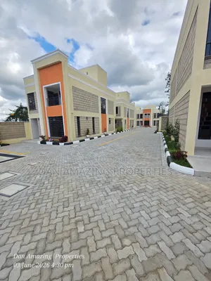 3bdrm Townhouse / Terrace in Roimen, Matasia for rent