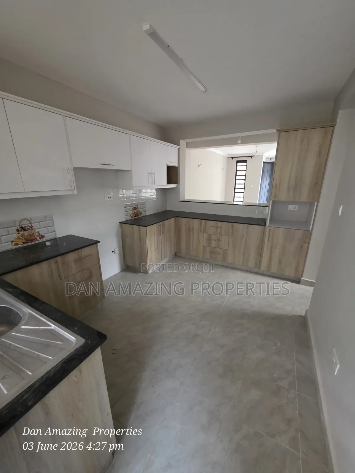 3bdrm Townhouse / Terrace in Roimen, Matasia for rent