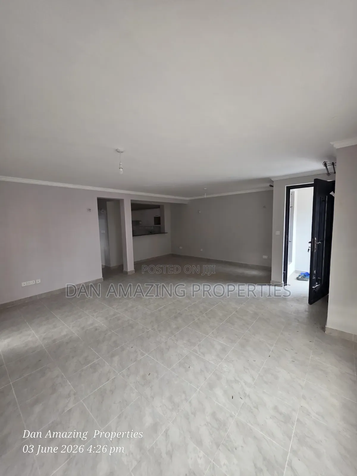 3bdrm Townhouse / Terrace in Roimen, Matasia for rent
