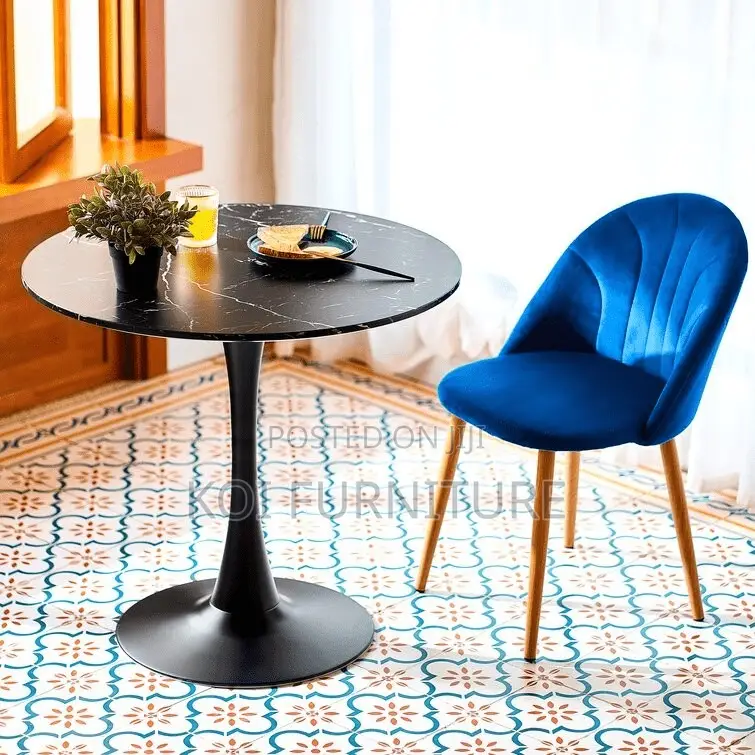 Coffee Table; Black Marble Round Eames Coffee Table