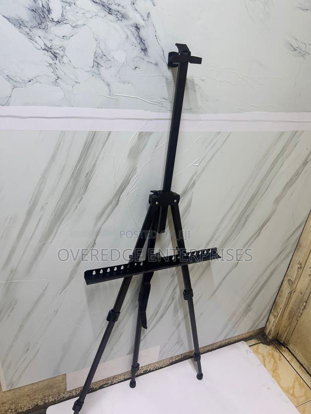 Drawing Tools for Artists Available on Sale