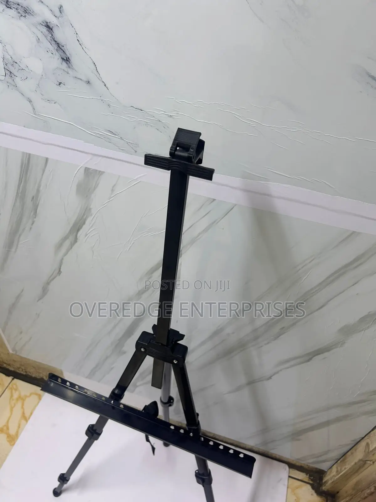 Painter Metallic Easel Stand on Sale
