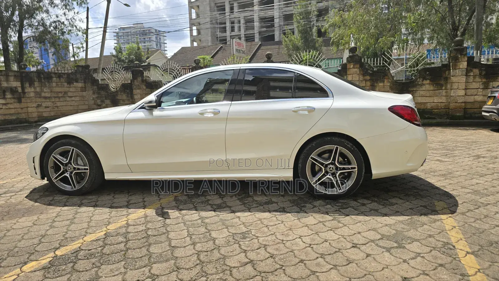 Mercedes-Benz C200 2019 White