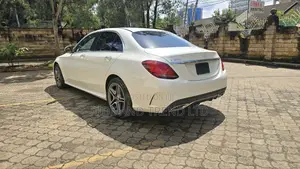 Mercedes-Benz C200 2019 White