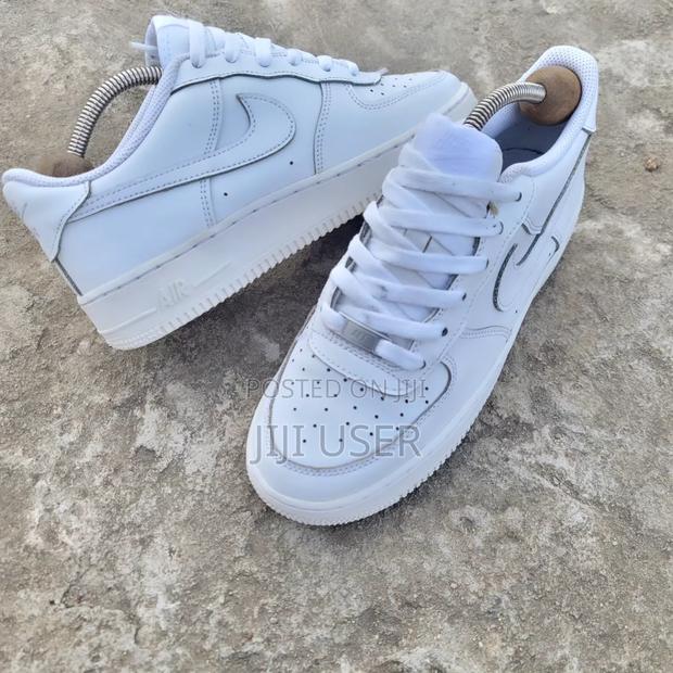 Mtumba Airforce Size 7/40 KSH 3000 - thumbnail 9