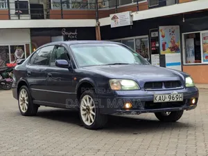 Subaru Legacy 2000 Blue